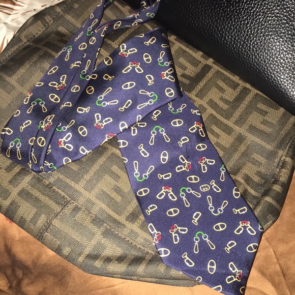 Gucci men tie elegant - Picture 4 of 5